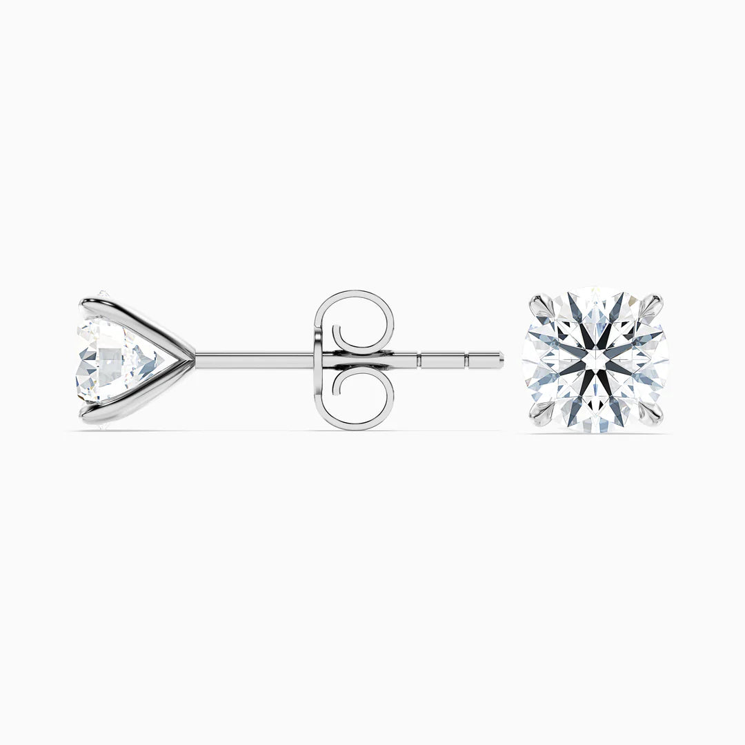 4 Claws Round Moissanite Diamond Stud Earrings